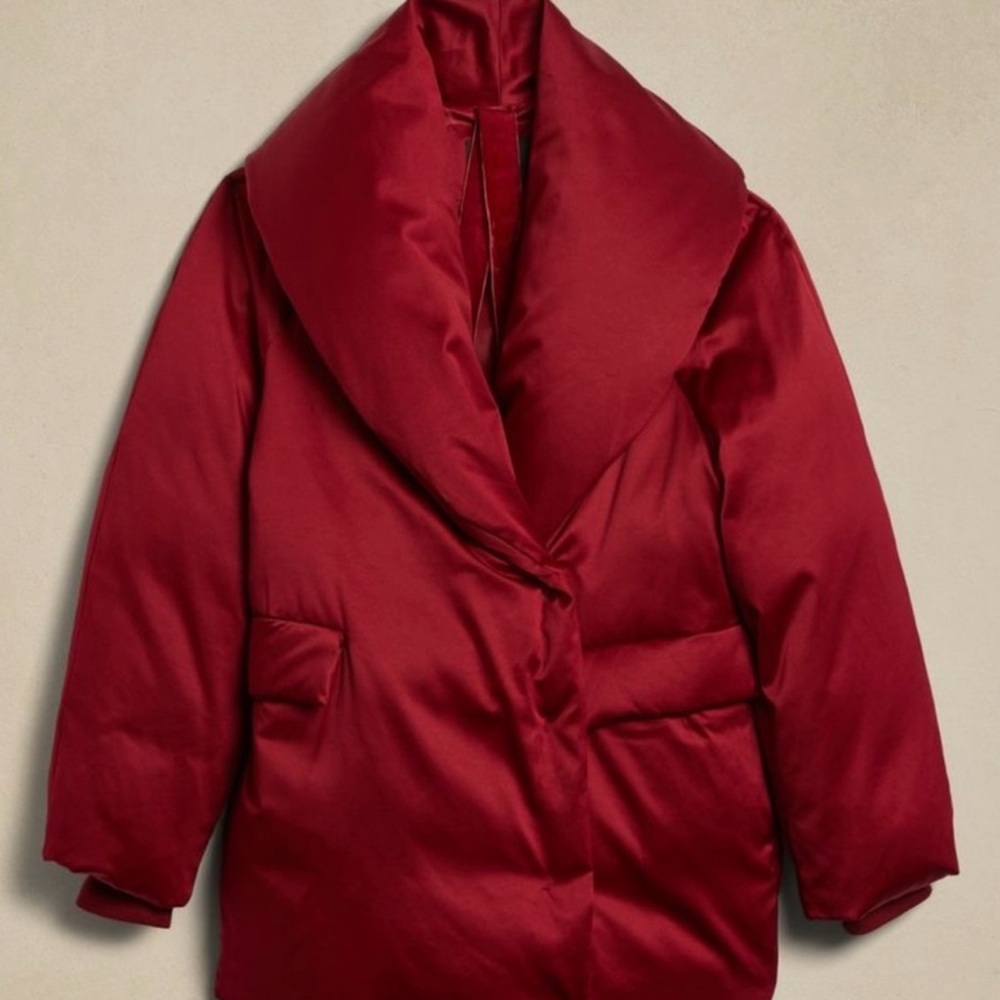 Banana Republic Lucila Satin Puffer Coat in Red - Size Medium